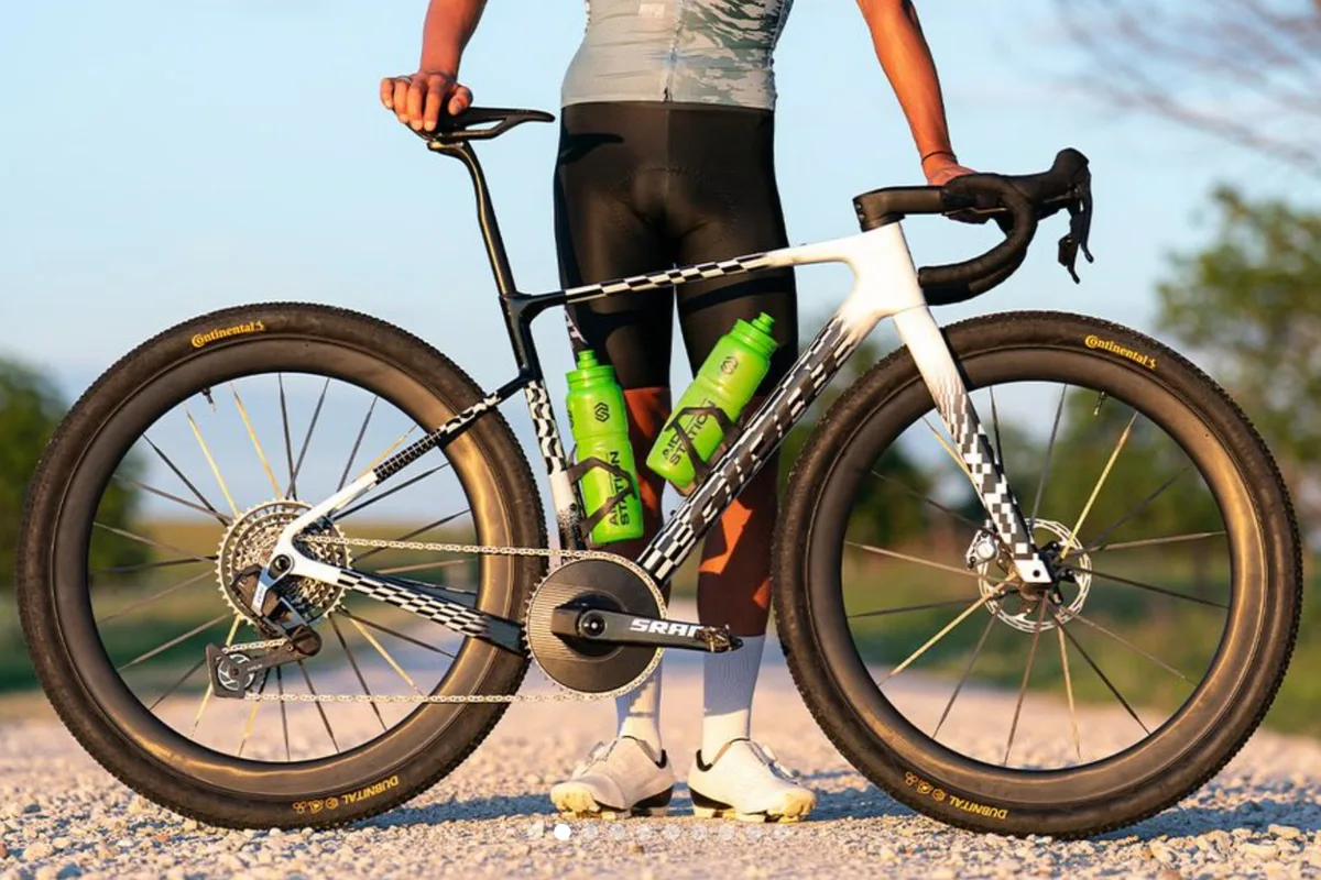 Giant enseña su nueva gravel de competición